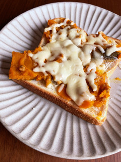 余った煮物で!かぼちゃグラタン風トースト-レシピのメイン写真