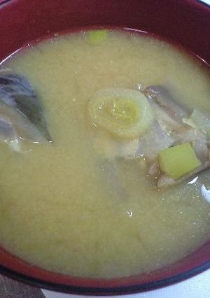 【あら汁】秋鮭のアラ汁-レシピのメイン写真