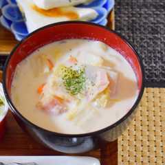 รูปของ 変わり種！根菜のミルク味噌スープ