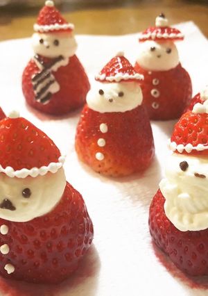 苺のサンタさん！ケーキの上にぜひ！-レシピのメイン写真