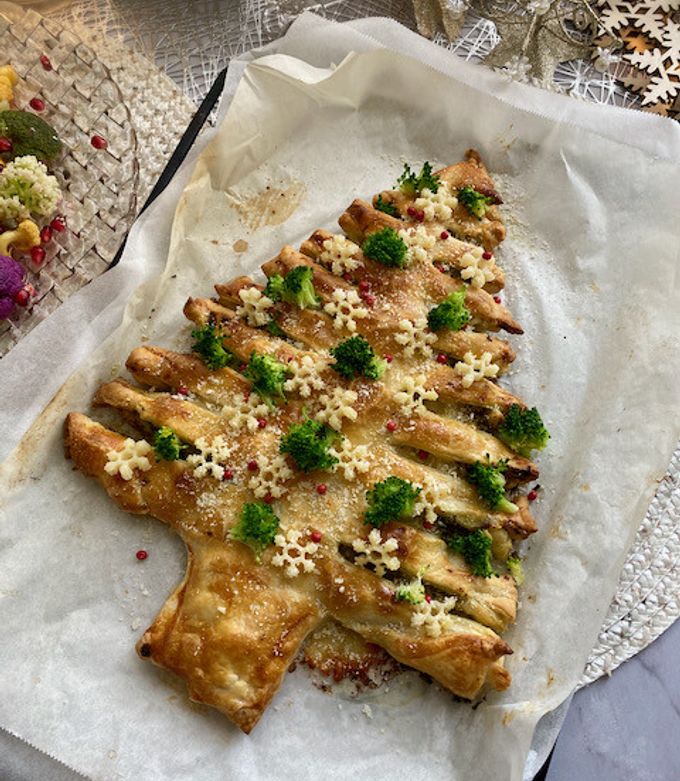 フィアリーレシピ 冷凍パイシートで作るクリスマスツリーパイ by yukoTR 【クックパッド