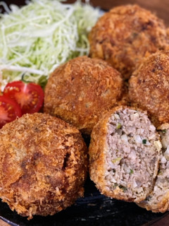 食べてびっくり!餃子風メンチカツ-レシピのメイン写真