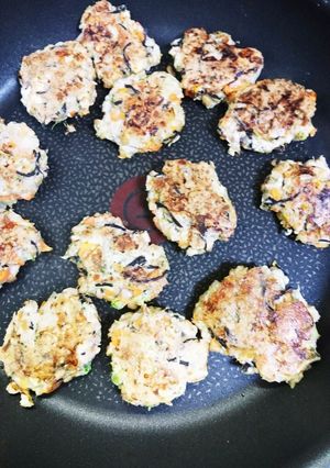 手づかみバーグ 離乳食後期～完了-レシピのメイン写真