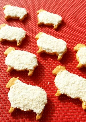 サンタさんへ♪ひつじのアイシングクッキー-レシピのメイン写真