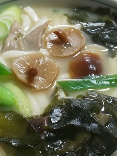 天然キノコ3種の味噌煮込みうどん-レシピのメイン写真
