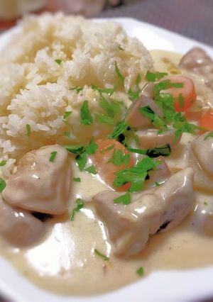 クリスマスに！！鶏もも肉のフリカッセ-レシピのメイン写真