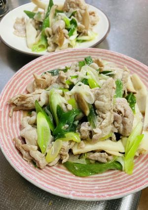 豚肉とエリンギのネギ塩炒め-レシピのメイン写真