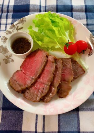 オーブンだけでローストビーフ-レシピのメイン写真
