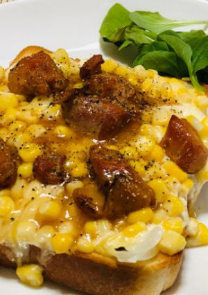 たっぷりコーンマヨの照り焼きハムトースト-レシピのメイン写真