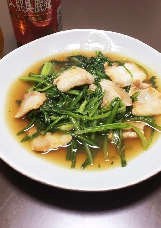 春菊と豚バラの中華風！青菜炒め-レシピのメイン写真