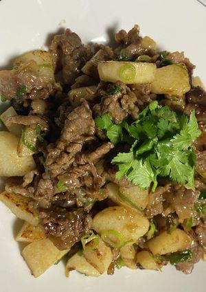 牛肉と 長芋と 香菜の中華炒め-レシピのメイン写真
