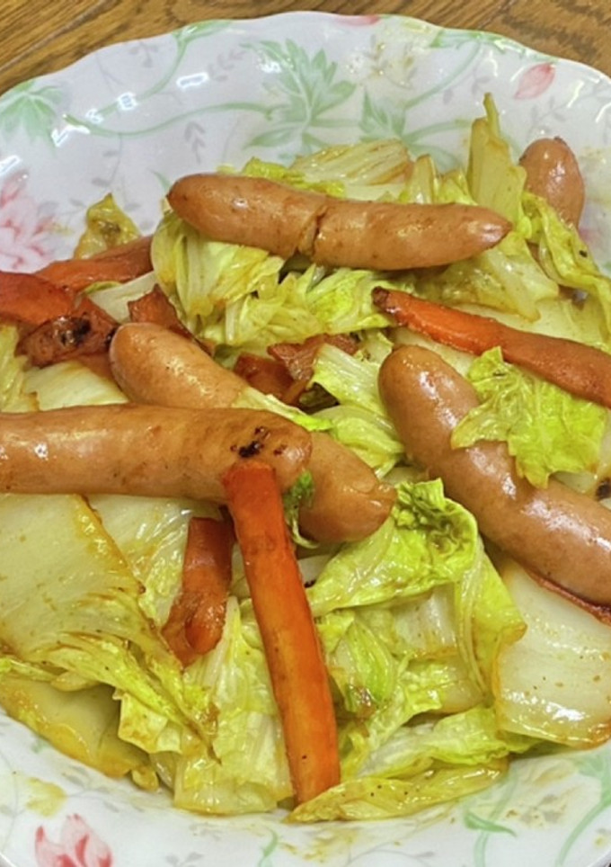 白菜とソーセージのカレー風味炒め-レシピのメイン写真