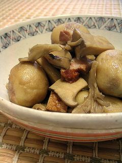 オリーブオイルで~里芋ときのこの煮物-レシピのメイン写真