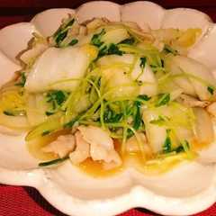 豆苗と白菜と豚バラのオイスター炒め-レシピのメイン写真