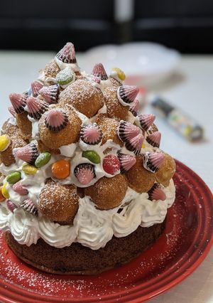 市販の鈴カステラでクリスマスツリーケーキ-レシピのメイン写真
