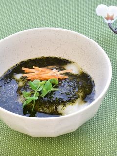アカモクとろろ餅-レシピのメイン写真