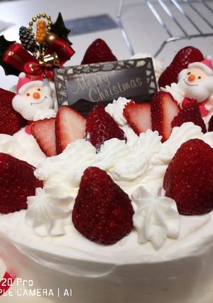 しっとりデコレーションケーキ-レシピのメイン写真