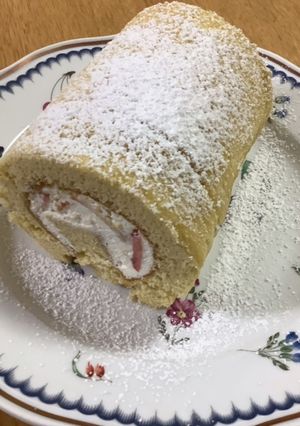 ロールケーキしっとりスポンジ-レシピのメイン写真