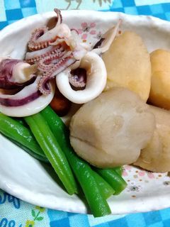 里芋といかの煮物-レシピのメイン写真