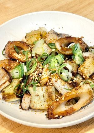 簡単節約夕食副菜弁当に。ちくわと長ネギの甘辛焼き-レシピのメイン写真