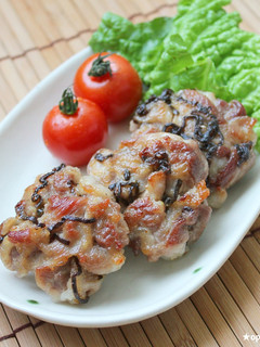 お弁当にも♪豚こまと塩昆布のまんまる焼き-レシピのメイン写真