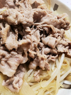 もやしたっぷりシンプルで美味しい豚肉炒め-レシピのメイン写真