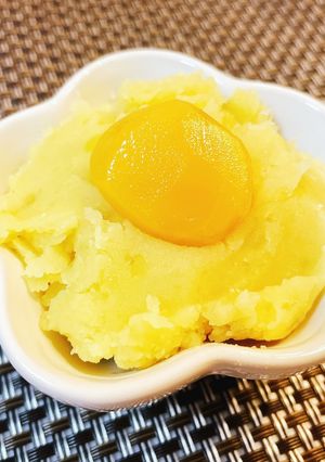 簡単初めてのおせち♡甘さ控えめ栗きんとん-レシピのメイン写真