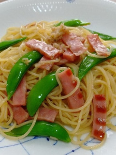 スナップエンドウとベーコンのパスタ-レシピのメイン写真