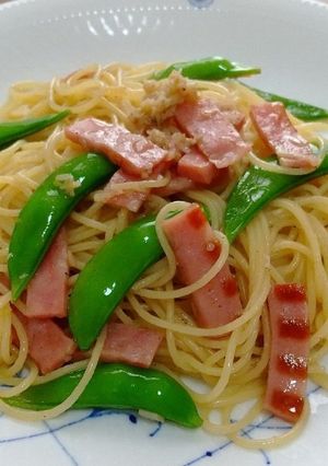 スナップエンドウとベーコンのパスタ-レシピのメイン写真