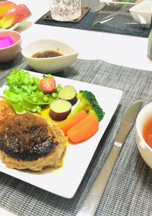 子供が喜ぶハンバーグメインの晩ご飯♬-レシピのメイン写真