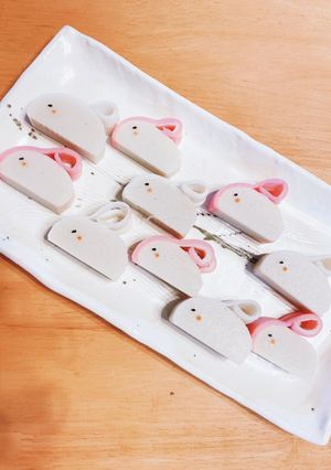 おせちにピッタリ！簡単かまぼこうさぎさん-レシピのメイン写真