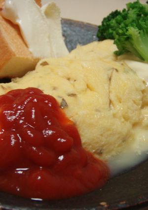 簡単*ハーブとチーズのオムレツ-レシピのメイン写真