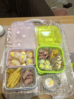 3歳前と1歳♪初の遠足お弁当♪-レシピのメイン写真