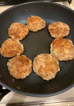ハンバーグ餅-レシピのメイン写真