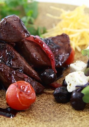 お洒落！ブルーベリーの牛ヒレ肉-レシピのメイン写真