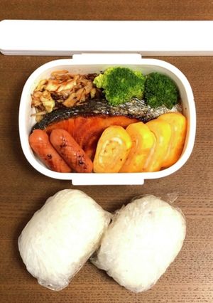 自分弁当・おにぎり④-レシピのメイン写真