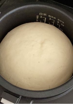 200万再生！炊飯器で失敗しない生米パン-レシピのメイン写真