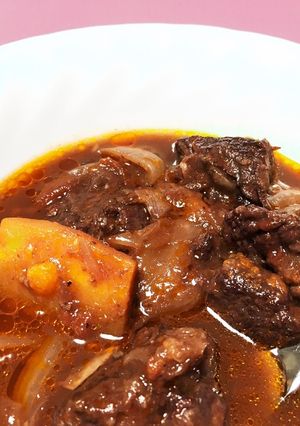 簡単フライパン一つ牛肉赤ワイン煮（圧力鍋-レシピのメイン写真