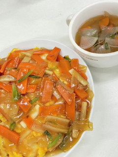 具沢山餡かけ 天津飯 & コンソメスープ-レシピのメイン写真
