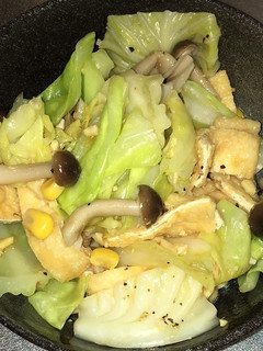 キャベツとナッツと油揚げのポン酢サラダ-レシピのメイン写真