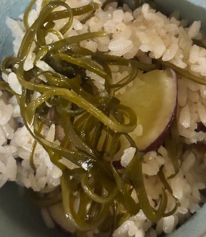 さつまいも栗!生昆布の炊き込みご飯😋-レシピのメイン写真