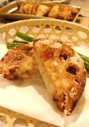 神楽坂の味♪レンコンの海老はさみ揚げ-レシピのメイン写真