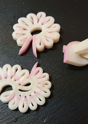 お正月に簡単華やか！かまぼこの飾り切り-レシピのメイン写真
