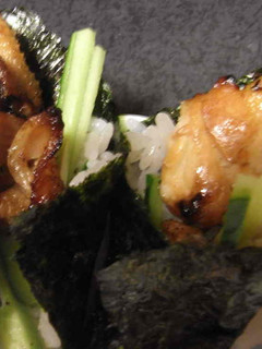 変わりダネ!焼き鳥の手巻き寿司-レシピのメイン写真