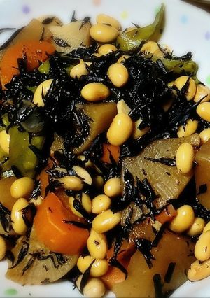 味の染み込む大根とひじきの煮物-レシピのメイン写真
