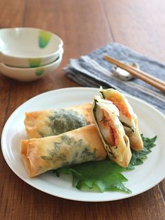 おもちアレンジ♪青じそ明太餅チーズ春巻き-レシピのメイン写真