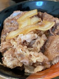 絶品牛丼!すき焼き後に余った良い肉で-レシピのメイン写真