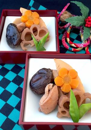 withコロナ おせち盛り付け 筑前煮-レシピのメイン写真