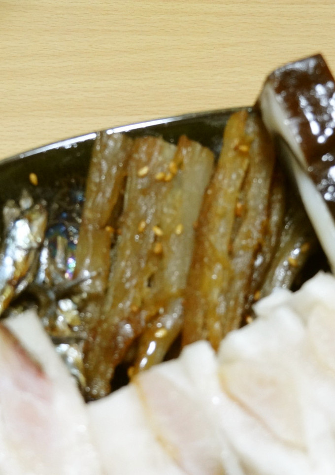 たたきごぼう ゴマ油炒め仕様-レシピのメイン写真