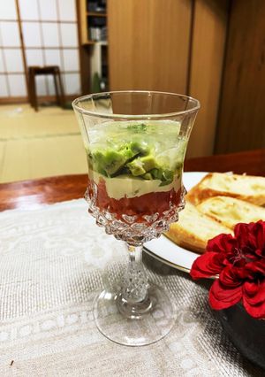 スモークサーモンとアボカドタルタル風-レシピのメイン写真
